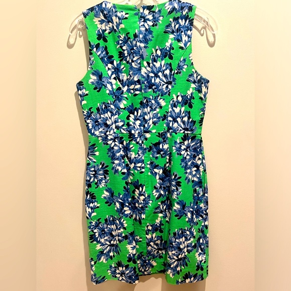 J Crew work dress with pockets. Zipper in back and in excellent condition. - Picture 1 of 3